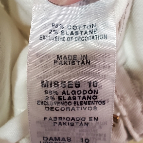 Levi Strauss & Co Signature Crop Pants - Picture 4 of 7